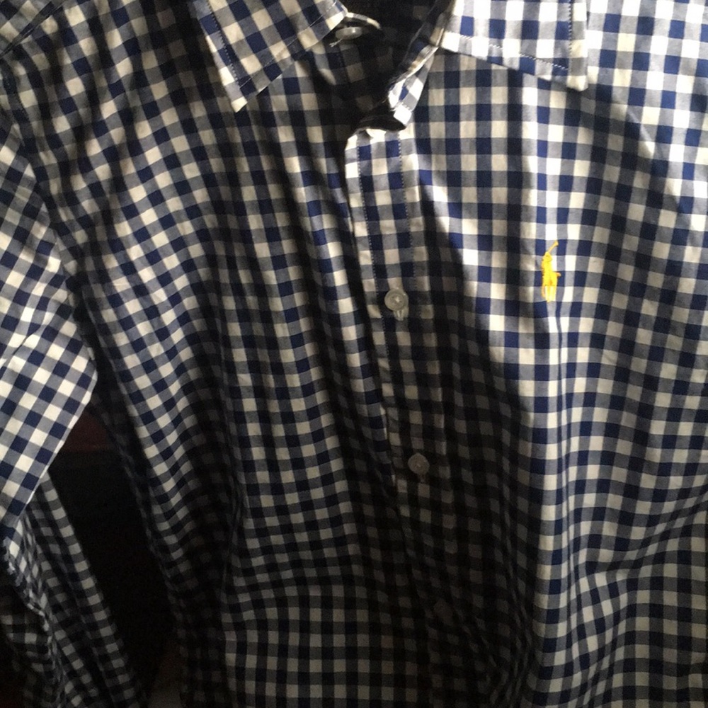 Women’s button-up blouse polo